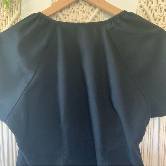 GREY’S ANATOMY 2 Pocket Embroidered Raglan Scrub Top Black Medium - Picture 4 of 9